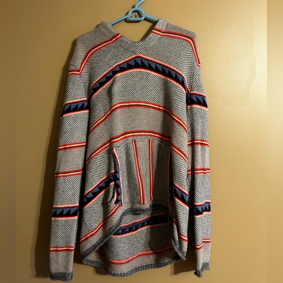 American Eagle Baja Hoodie - Picture 1 of 1